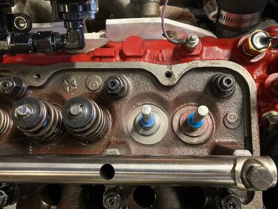 Intake with spring retention.jpg