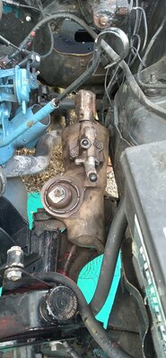 Steering Box Installed.jpg