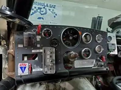 blown340 63 Valiant at Thunderhill 22 - 5.JPG